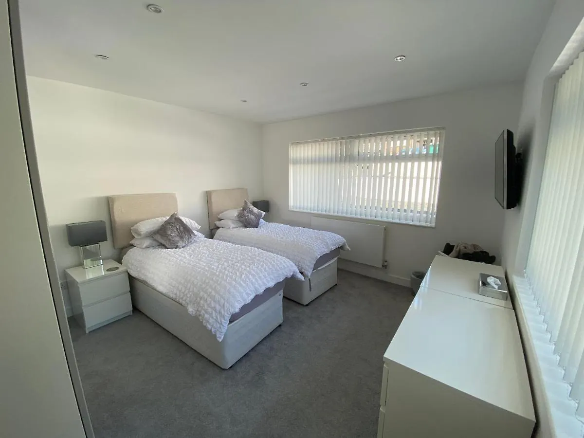 Holiday home Penny'S Place - Perfect For A Group Trip To Brighton - Hot Tub United Kingdom